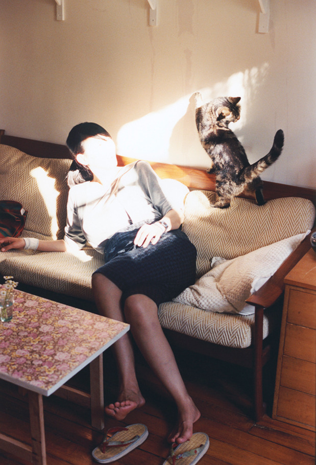 _青少年滑板比赛：潮流与技巧共舞_，滑板比赛现场